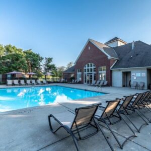Lakes at West Chester pool