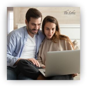 couple on a computer