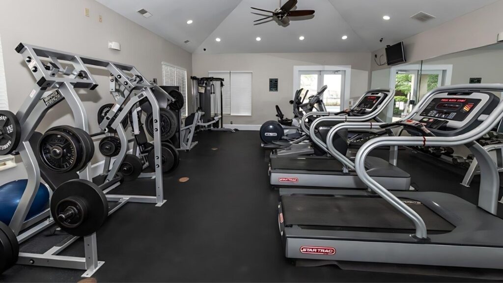 apartment fitness center