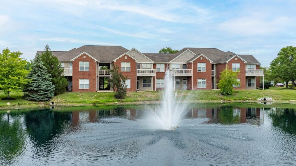 How to Choose Between a One Bedroom and Two Bedroom Apartment - Hero